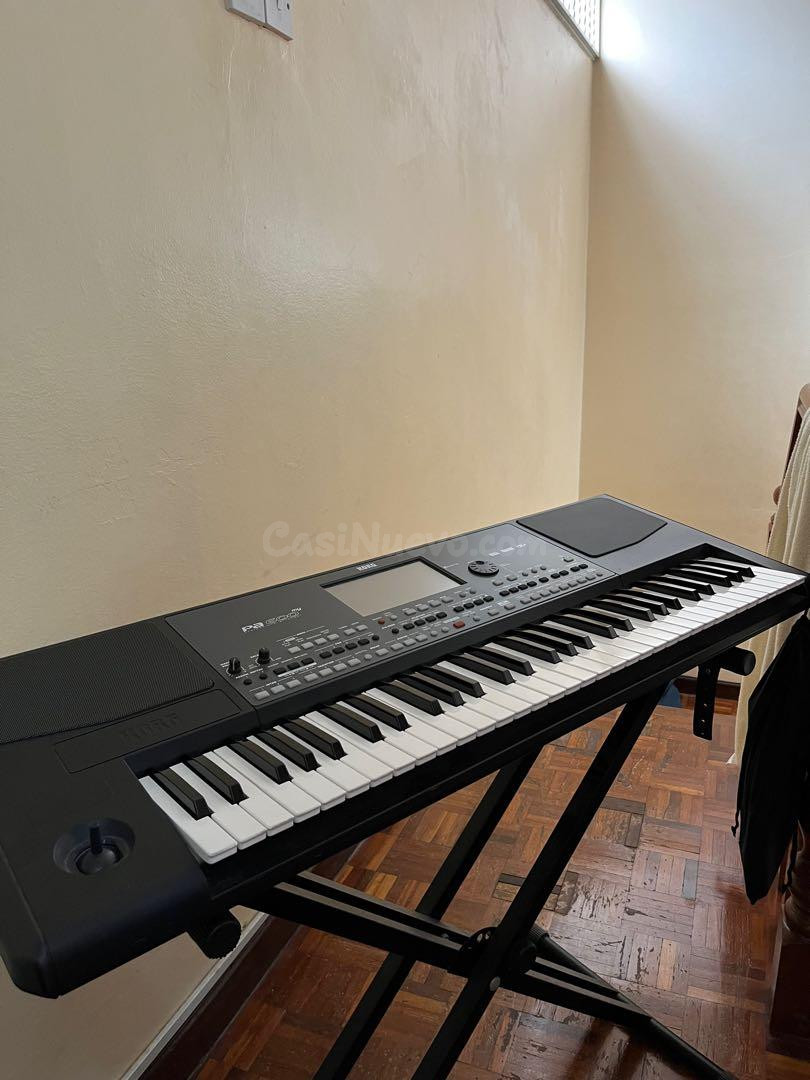Korg PA600 Arranger Keyboard 61 key