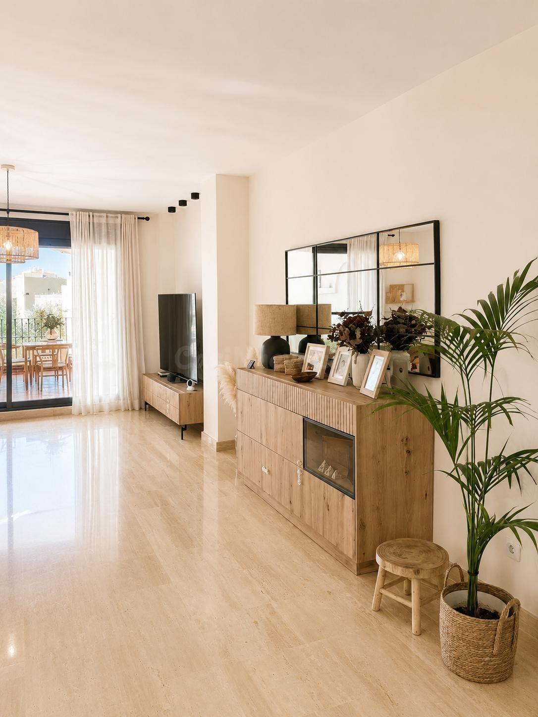 Exclusivo apartamento con gran terraza acristalada y vistas  - foto 4