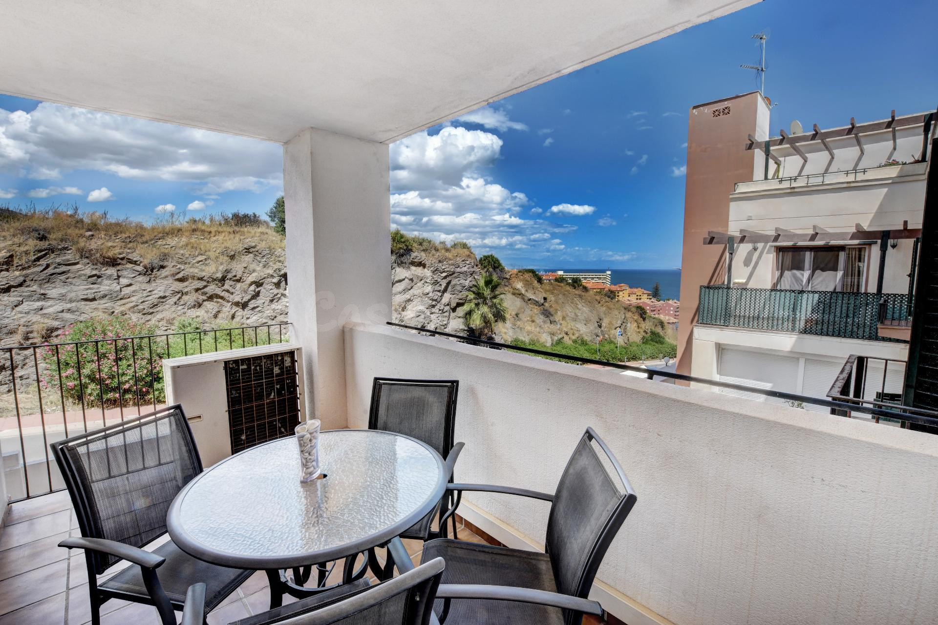 Amplio Piso de 2 Dormitorios con Vistas al Mar | Ubicación C - foto 4