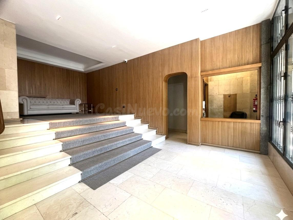 Exclusiva oficina exterior de 352m2 con garaje y trastero en - foto 2