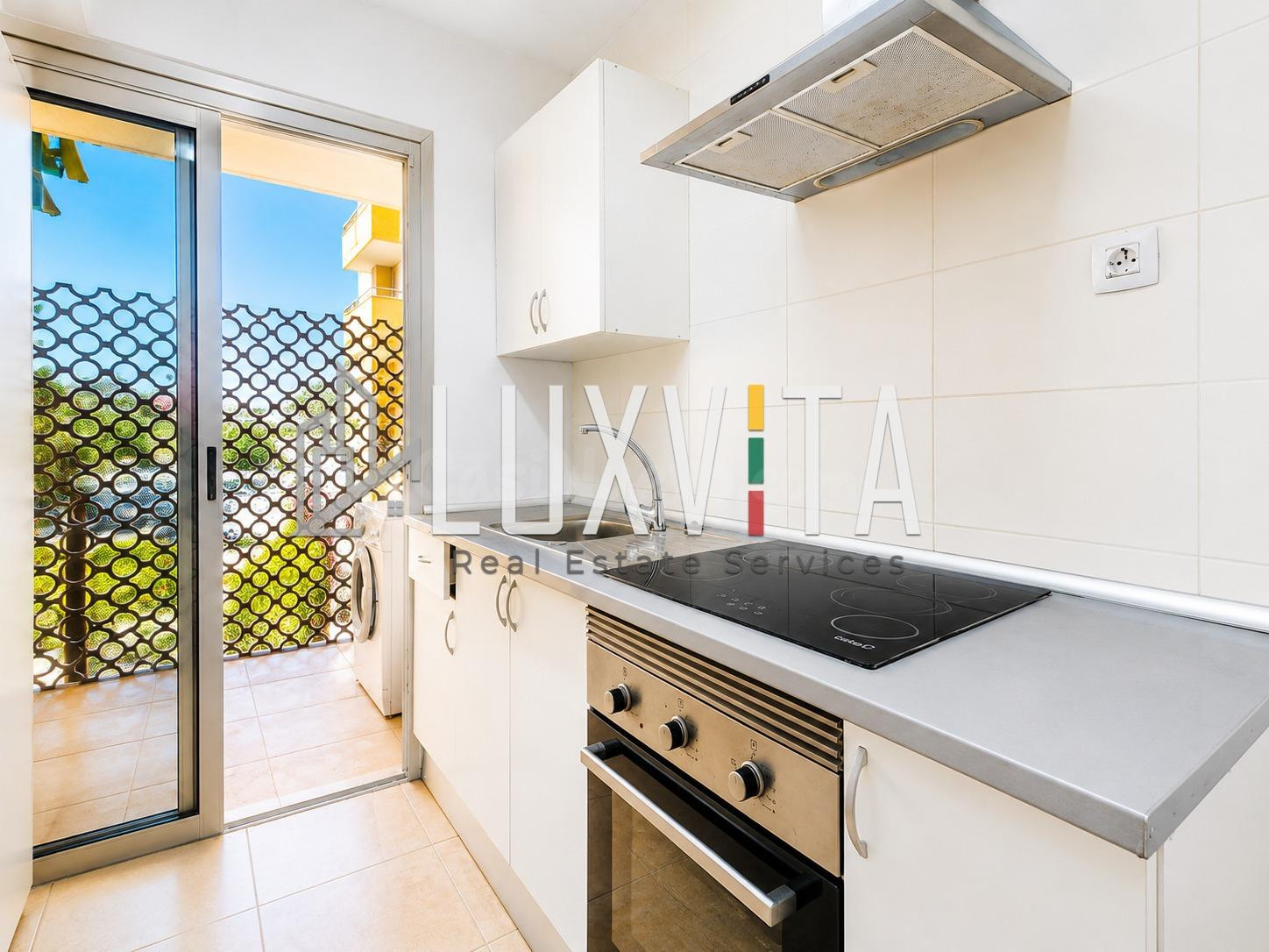 Exclusiva vivienda de 3 habitaciones y 2 baños en una de las - foto 4