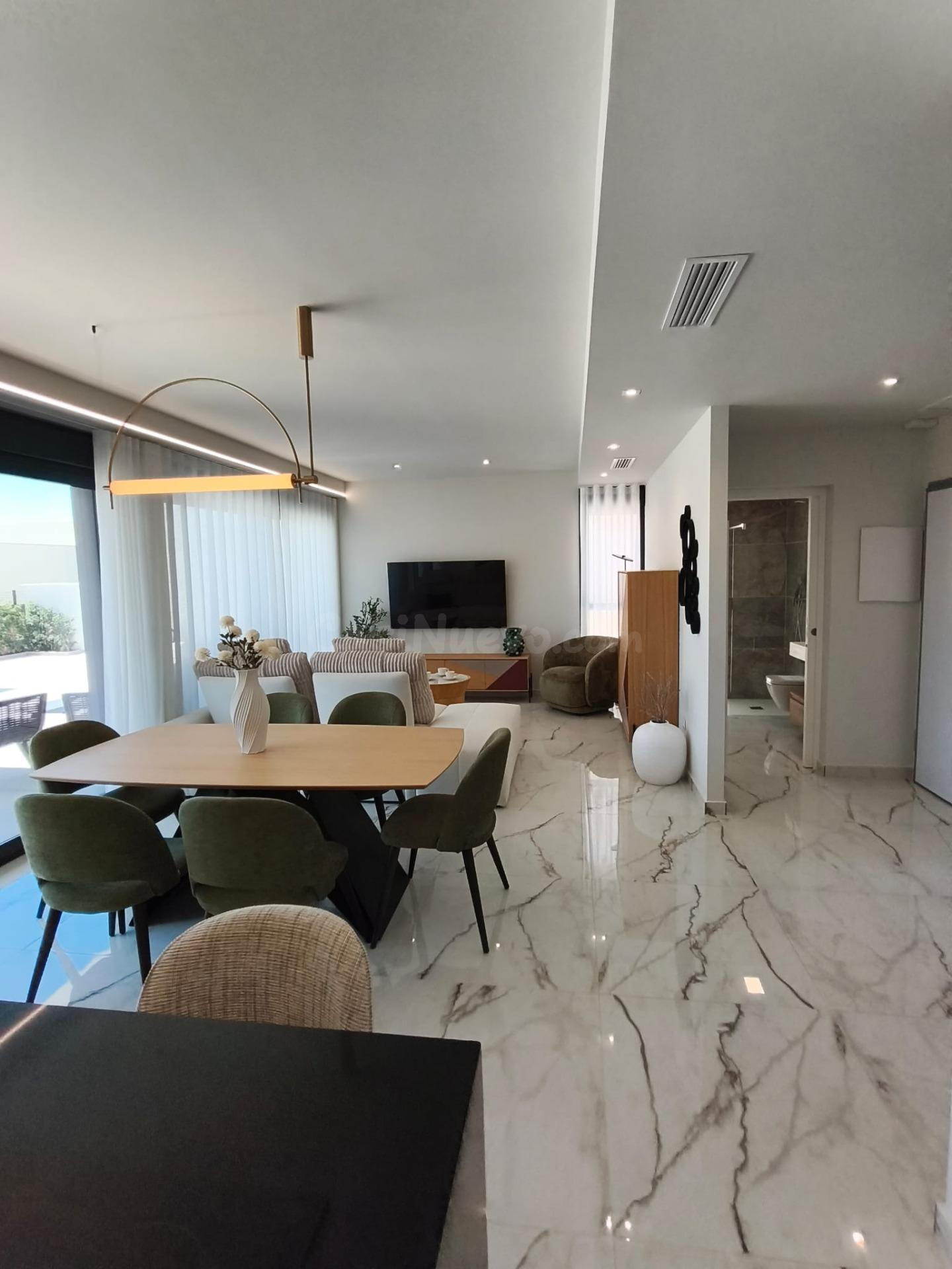 se vende un chalet de nueva construcion con 3 dormitorios y  - foto 4