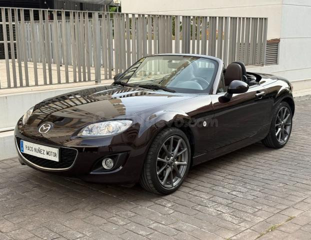 MAZDA MX5 Roadster Coupe Spring Special Edition-VENDIDO-