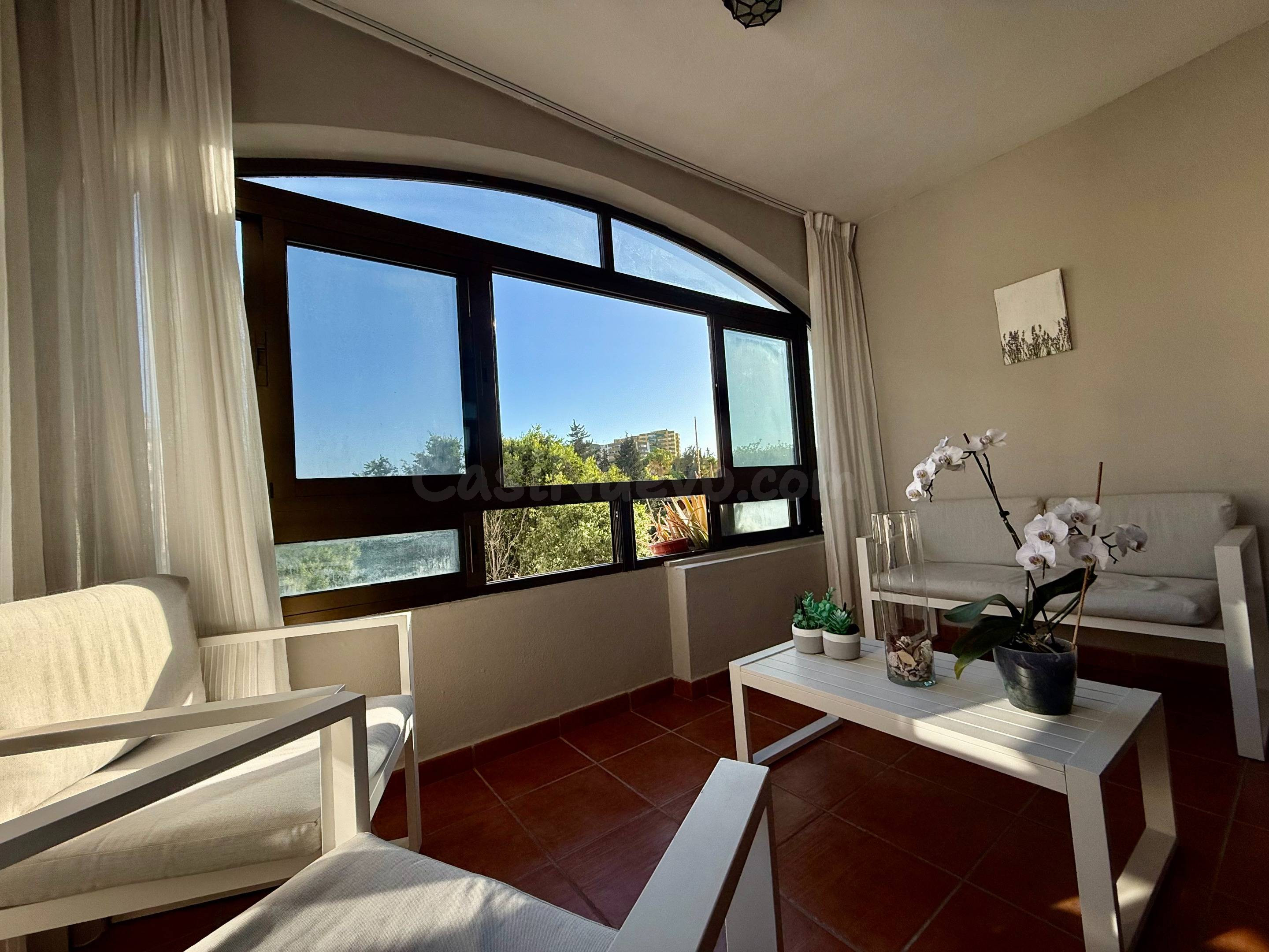 Amplia Vivienda en Pleno Recinto Ferial de Fuengirola - foto 5