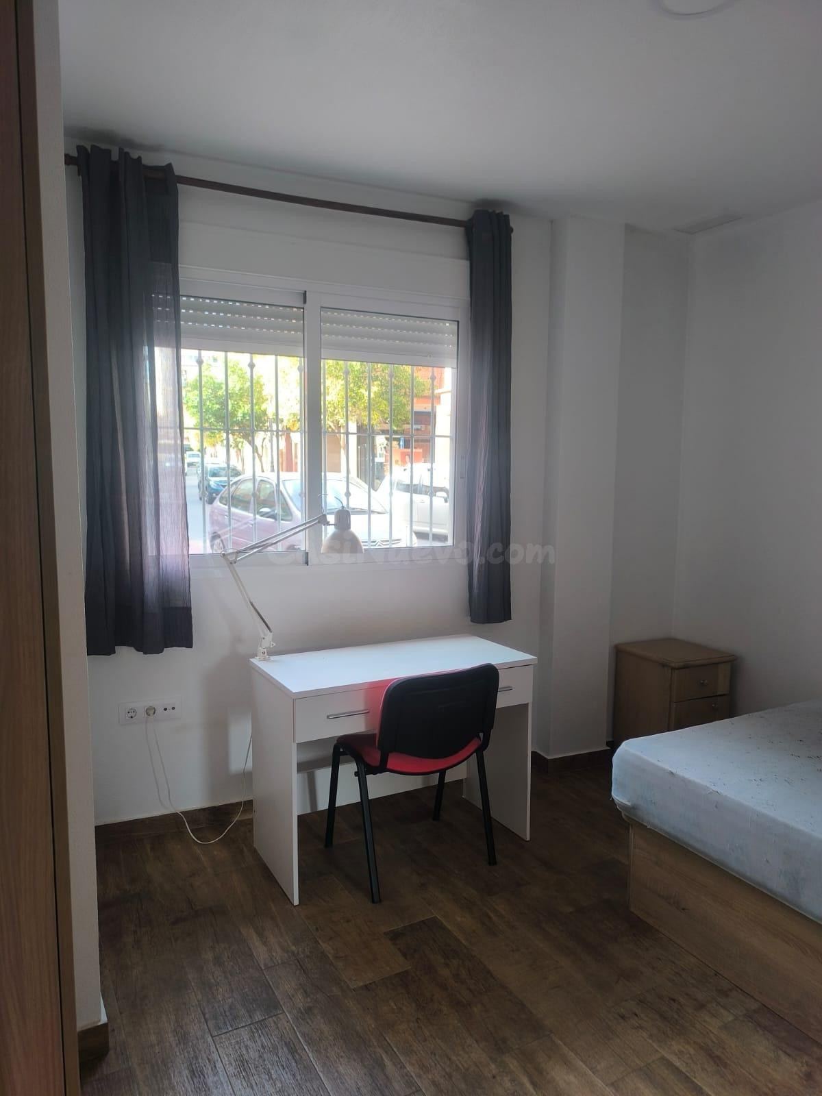 SE ALQUILA CASA DE 5 habitación PARA ESTUDIANTES UCAM - foto 5