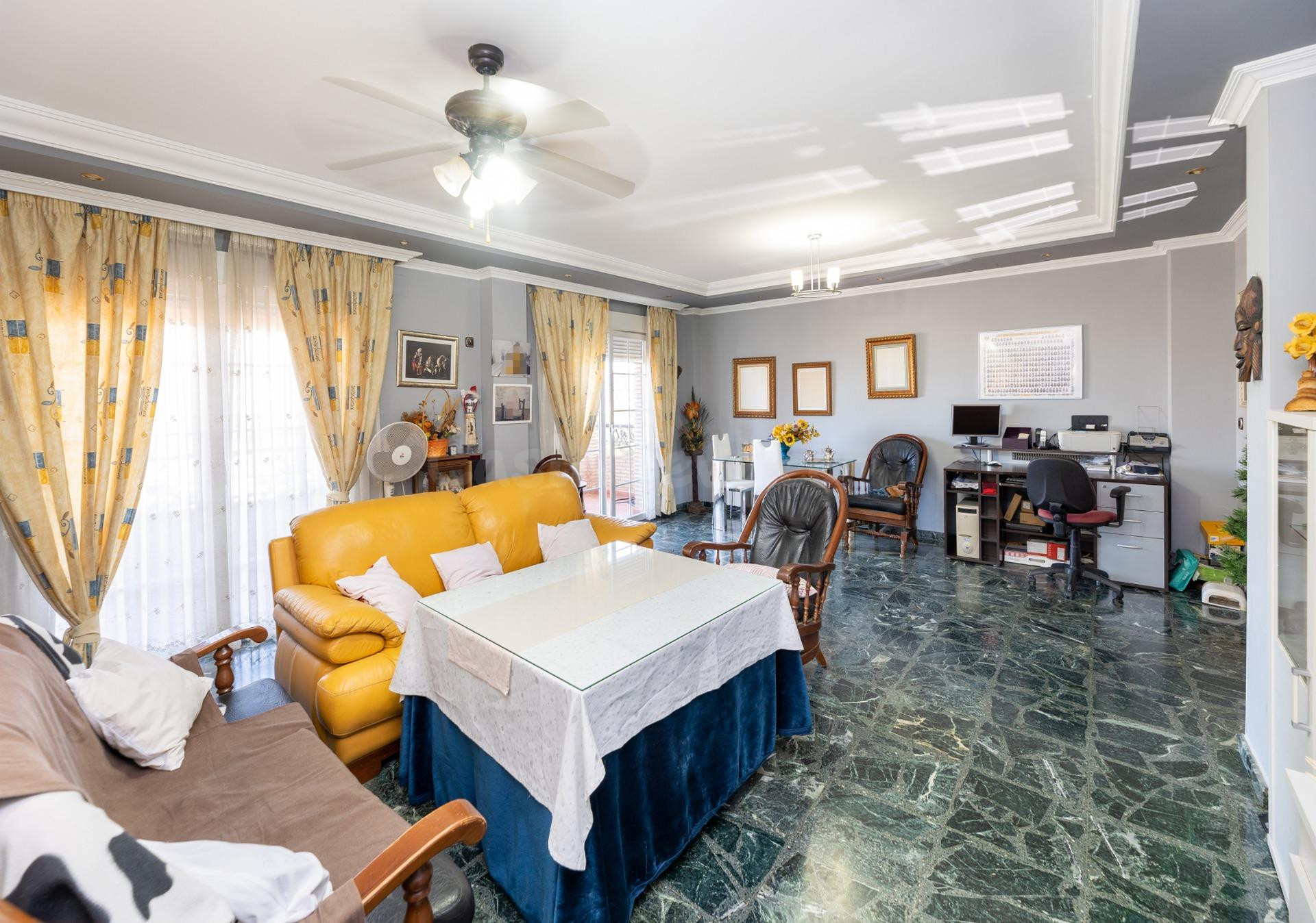 Chalet independiente con piscina privada en Barrio de Monach - foto 3