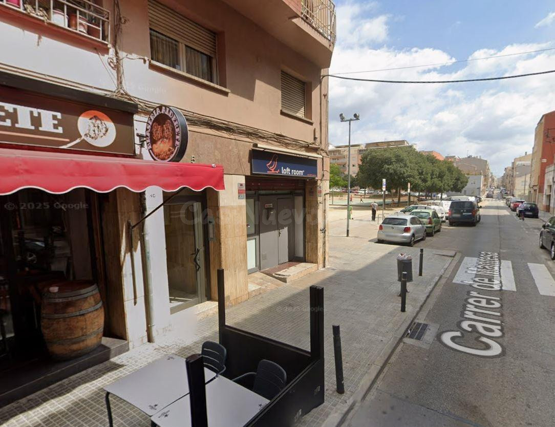 SE VENDE piso OKUPADO en Calle Manresa 5 de Terrassa, Barcel - foto 2
