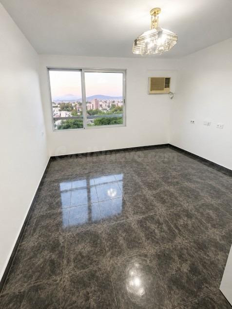 Piso en venta en Plaza Acacias - foto 3