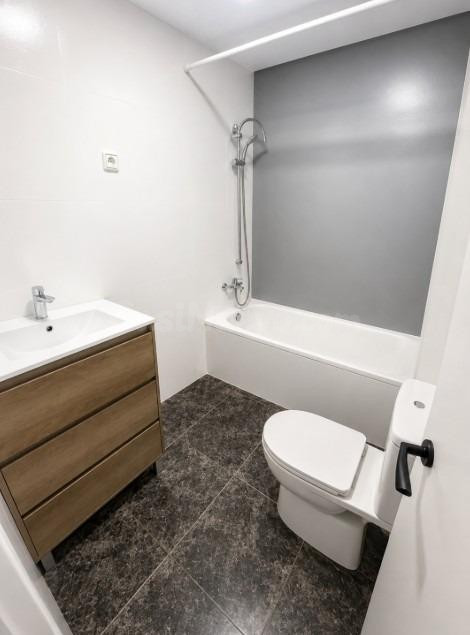 Piso en venta en Plaza Acacias - foto 5