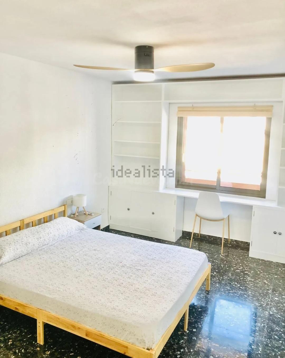 Piso 4 habitaciones 150m² en alquiler - Arrancapins - foto 5