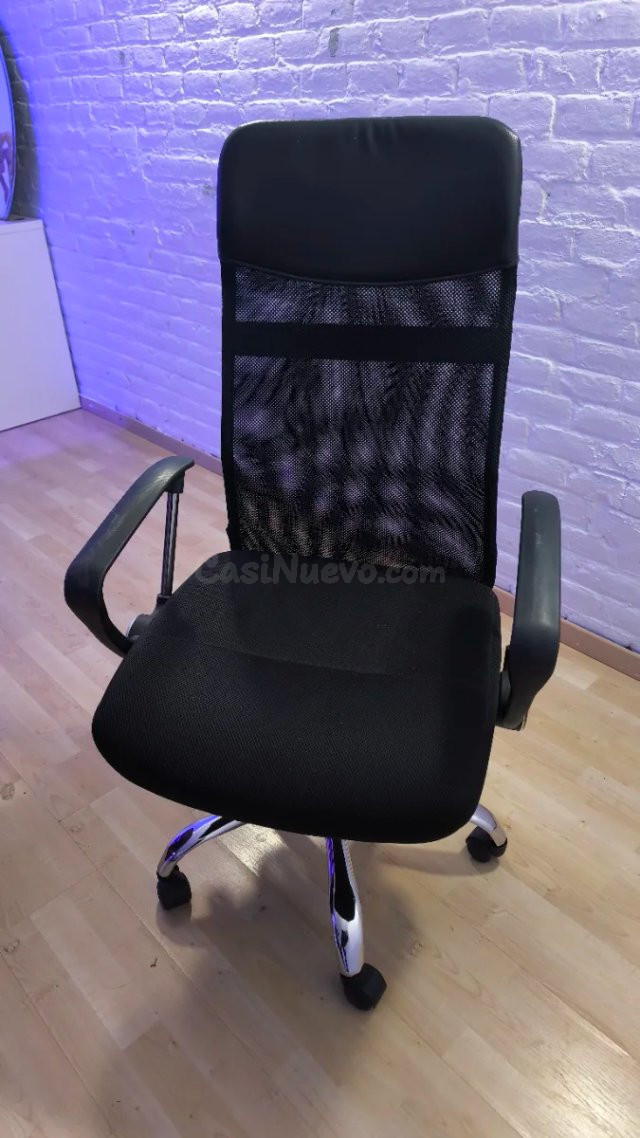 Silla ergonómica de oficina con reposabrazos – Barcelona - foto 2