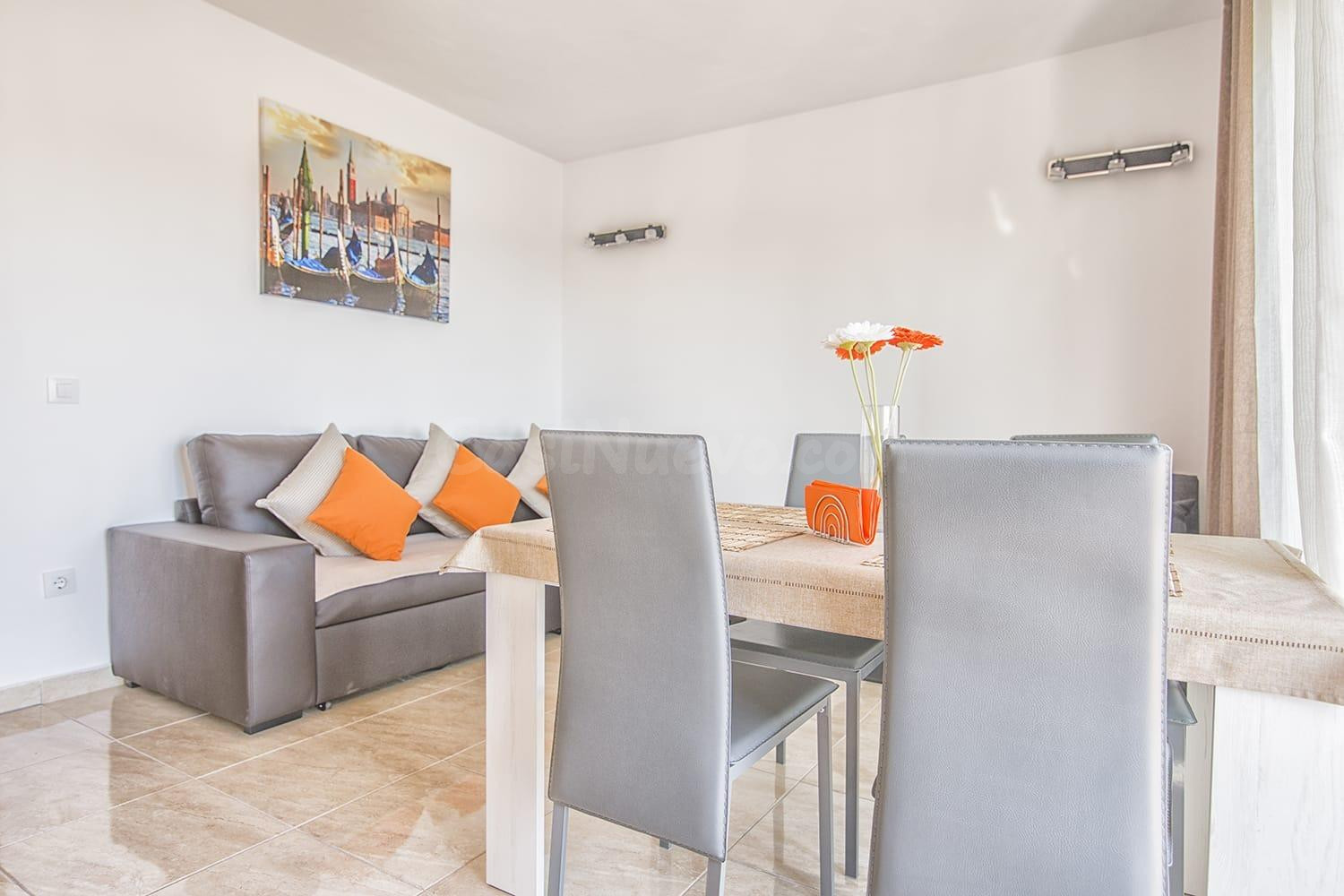SE VENDE Moderno Apartamento Reformado en Calpe con Vistas a - foto 4