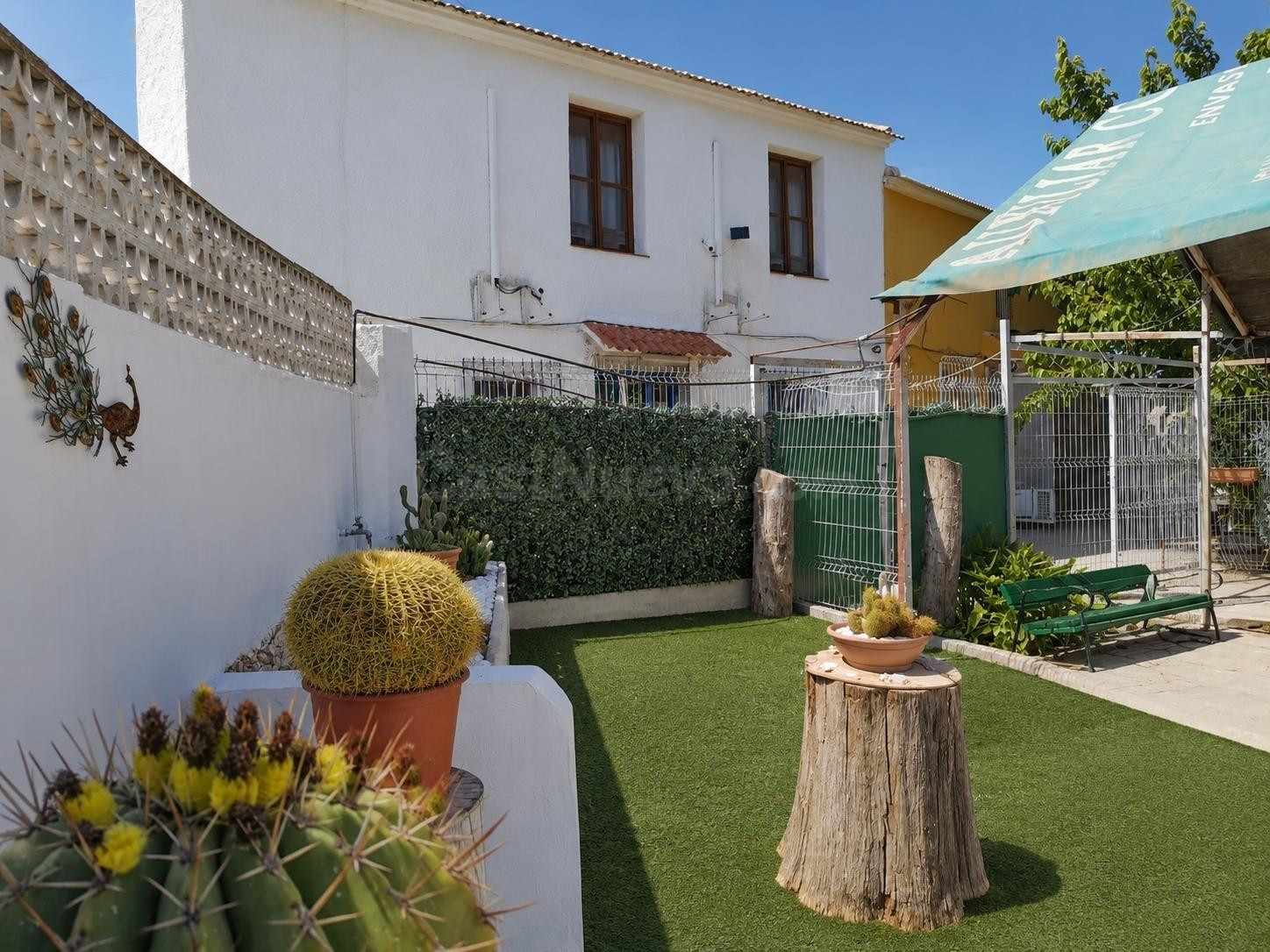Casa independiente con 2.000 m2 de parcela en Molina de Segu - foto 2