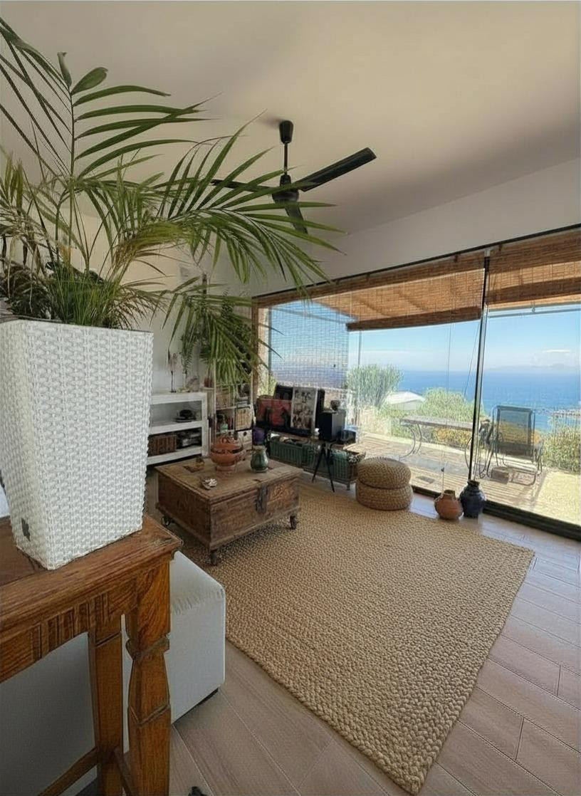 El refugio perfecto cerca de Tarifa: diseño, naturaleza y privacidad con vistas al Estrecho - foto 4