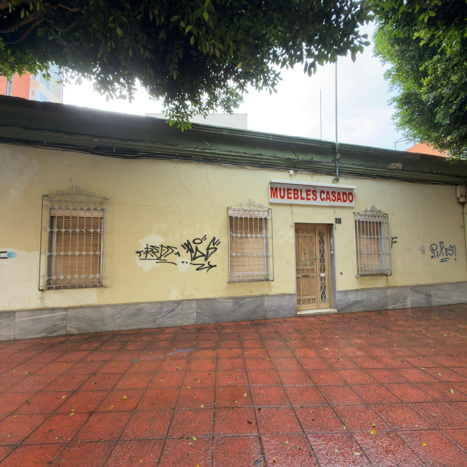 OPORTUNIDAD PARA PROMOTOR – DOS PROPIEDADES COLINDANTES EN ALMERÍA CAPITAL - foto 4