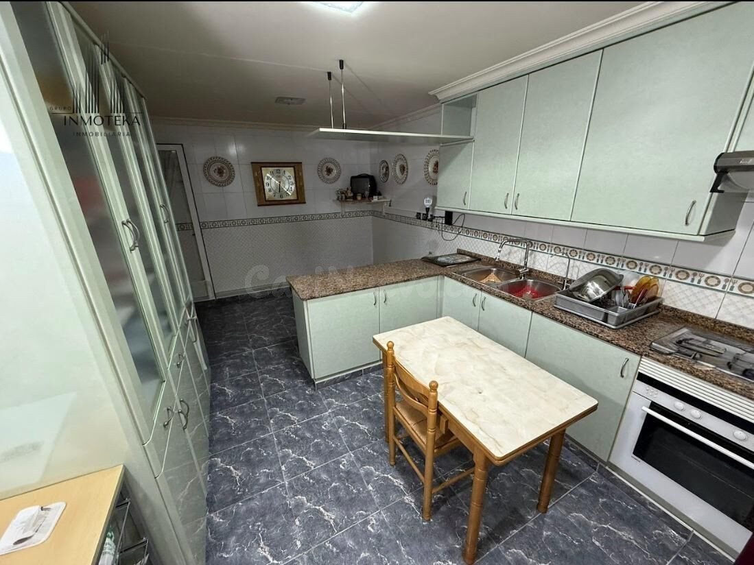 REF: C107 GRUPO INMOTEKA INMOBILIARIA VENDE PISO EN ALMANSA - foto 2