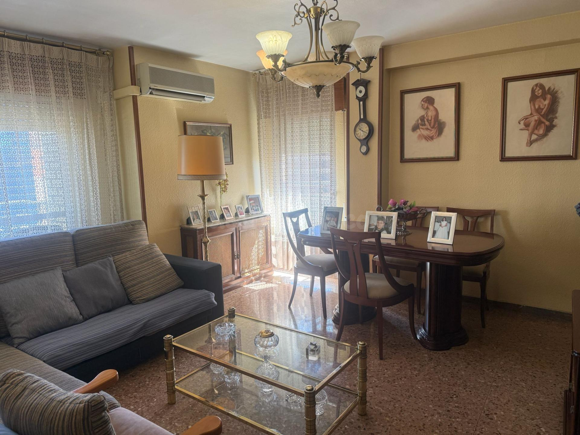 SE VENDE PISO EN AVENIDA DE NAVARRA - foto 4