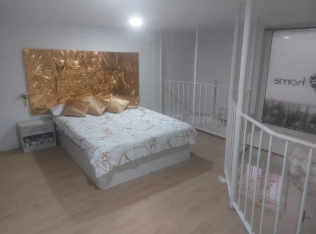 ESPECTACULAR LOFT EN EL CENTRO - foto 3