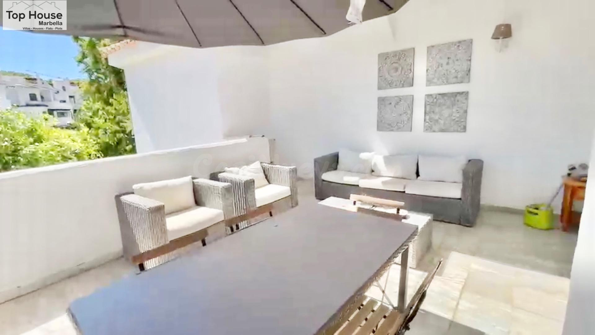 FANTÁSTICO PISO EN UNA EXCLUSIVA URBANIZACIÓN PRIVADA CON PI - foto 3