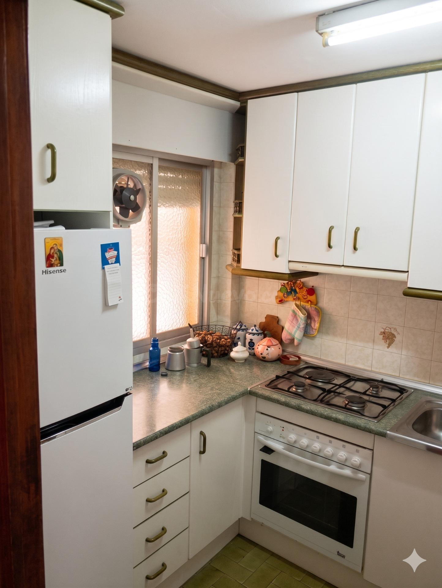 Exclusivo Piso en Venta en Almuñécar: Ubicación Inmejorable  - foto 5
