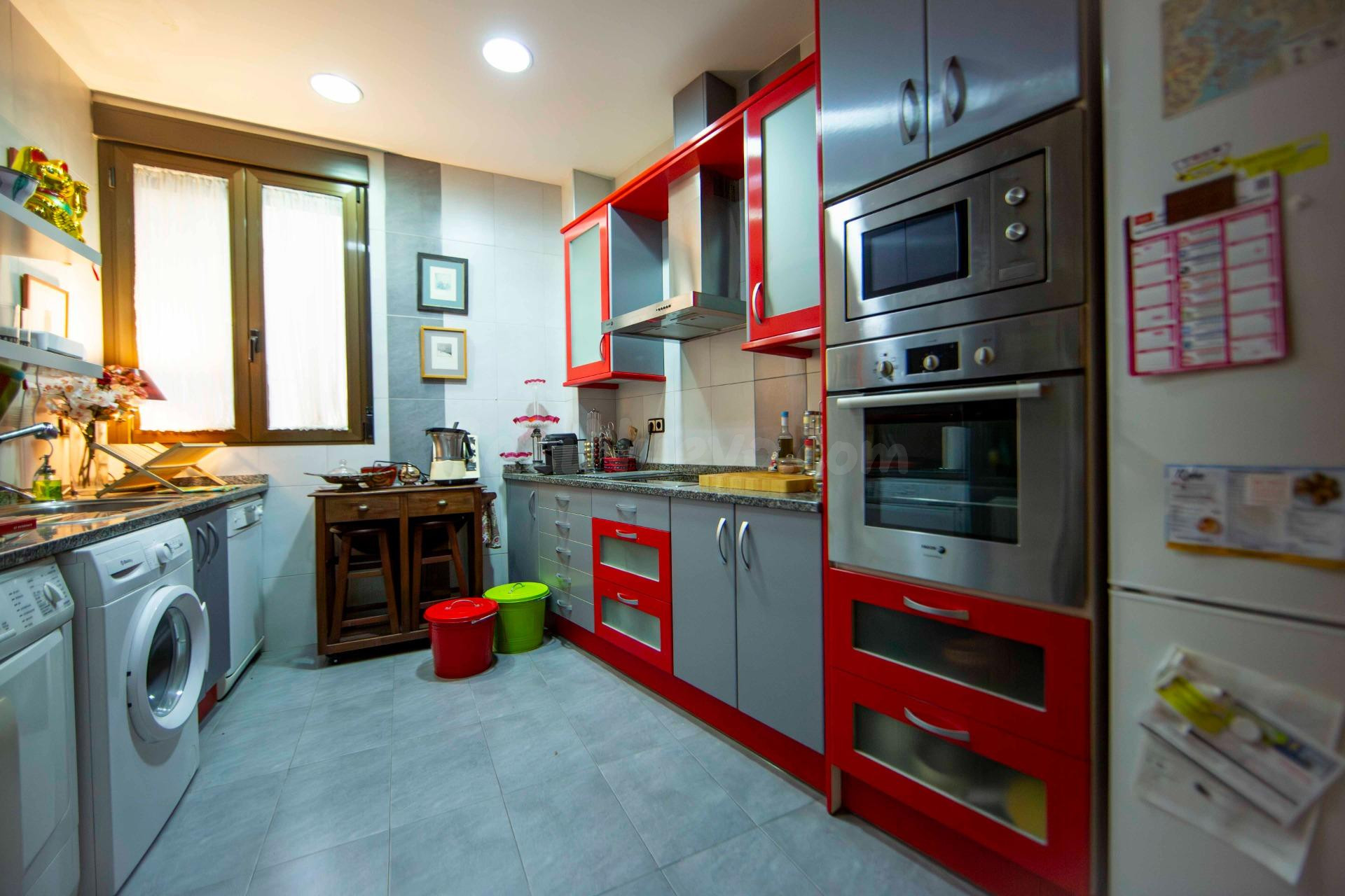 Un hogar único en el barrio de Las Acacias - foto 5