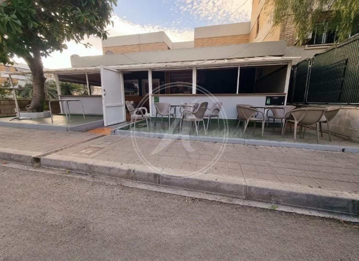 Local comercial 2 habitaciones 96m² en venta - Ciudad Elegid - foto 3