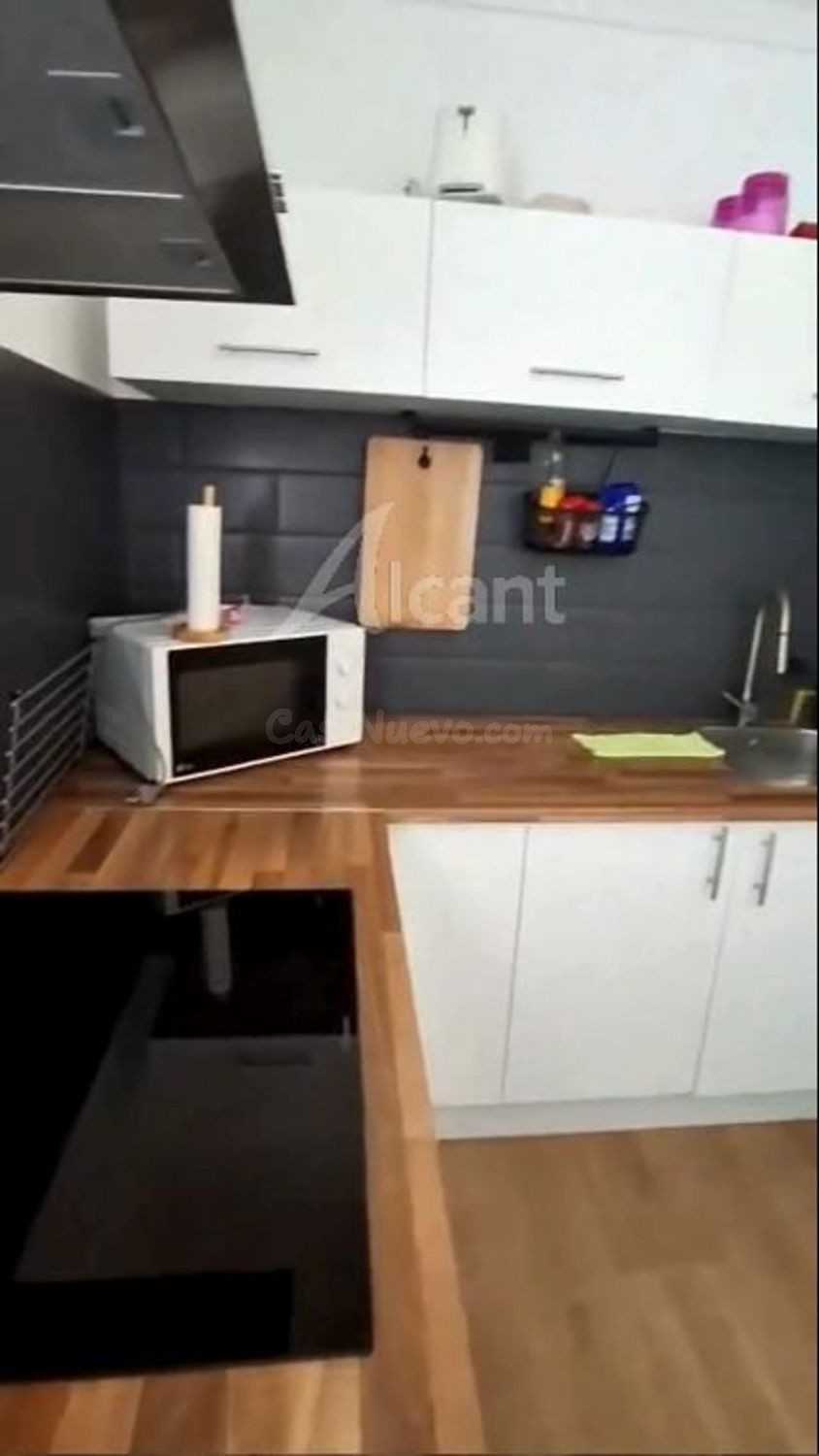 HABITACIÓN PRIVADA EN LOS ANGELES (ALICANTE) – ¡LISTA PARA ENTRAR A VIVIR! - foto 3