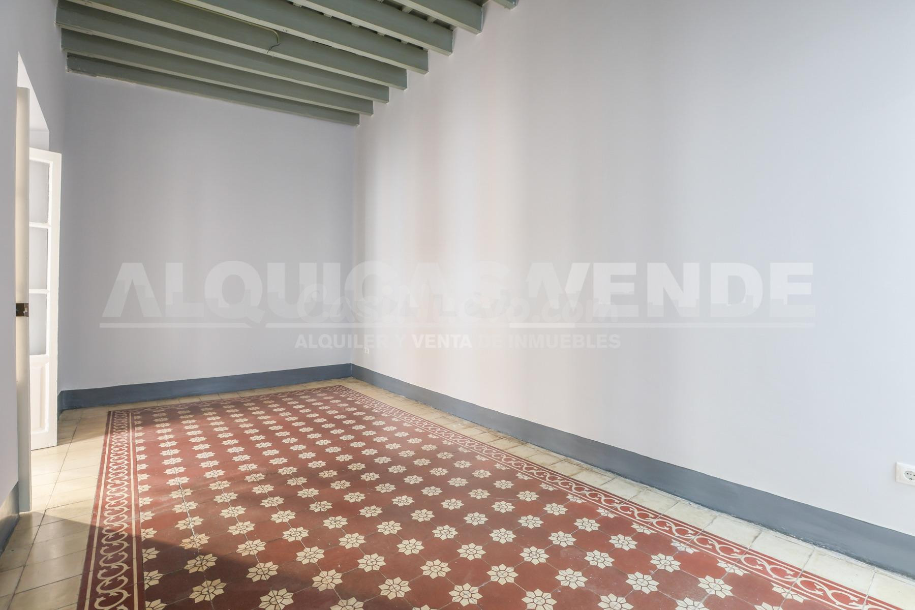 Centro Alfalfa. Excelente y amplio piso dúplex ático SIN MUE - foto 2