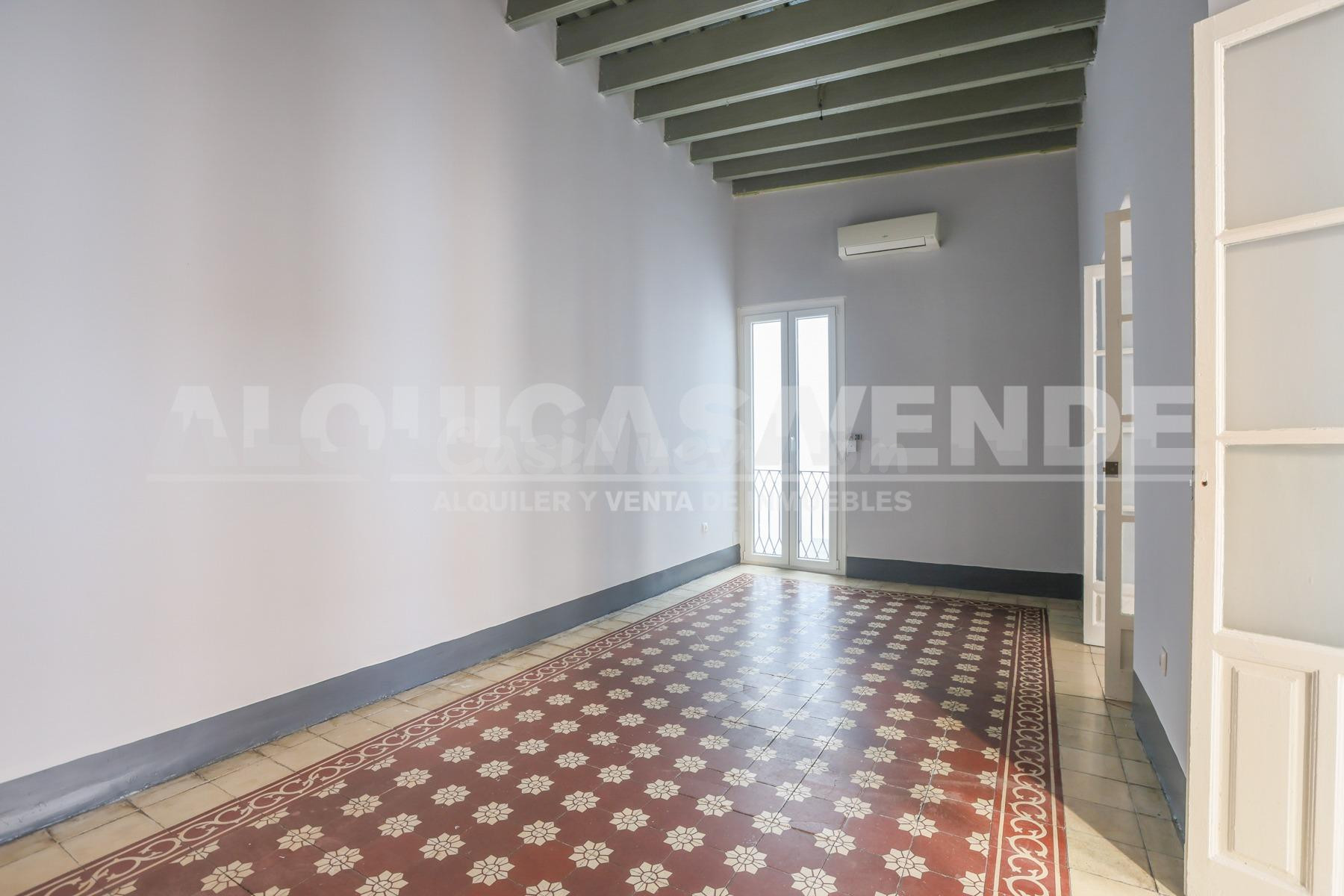 Centro Alfalfa. Excelente y amplio piso dúplex ático SIN MUE - foto 4