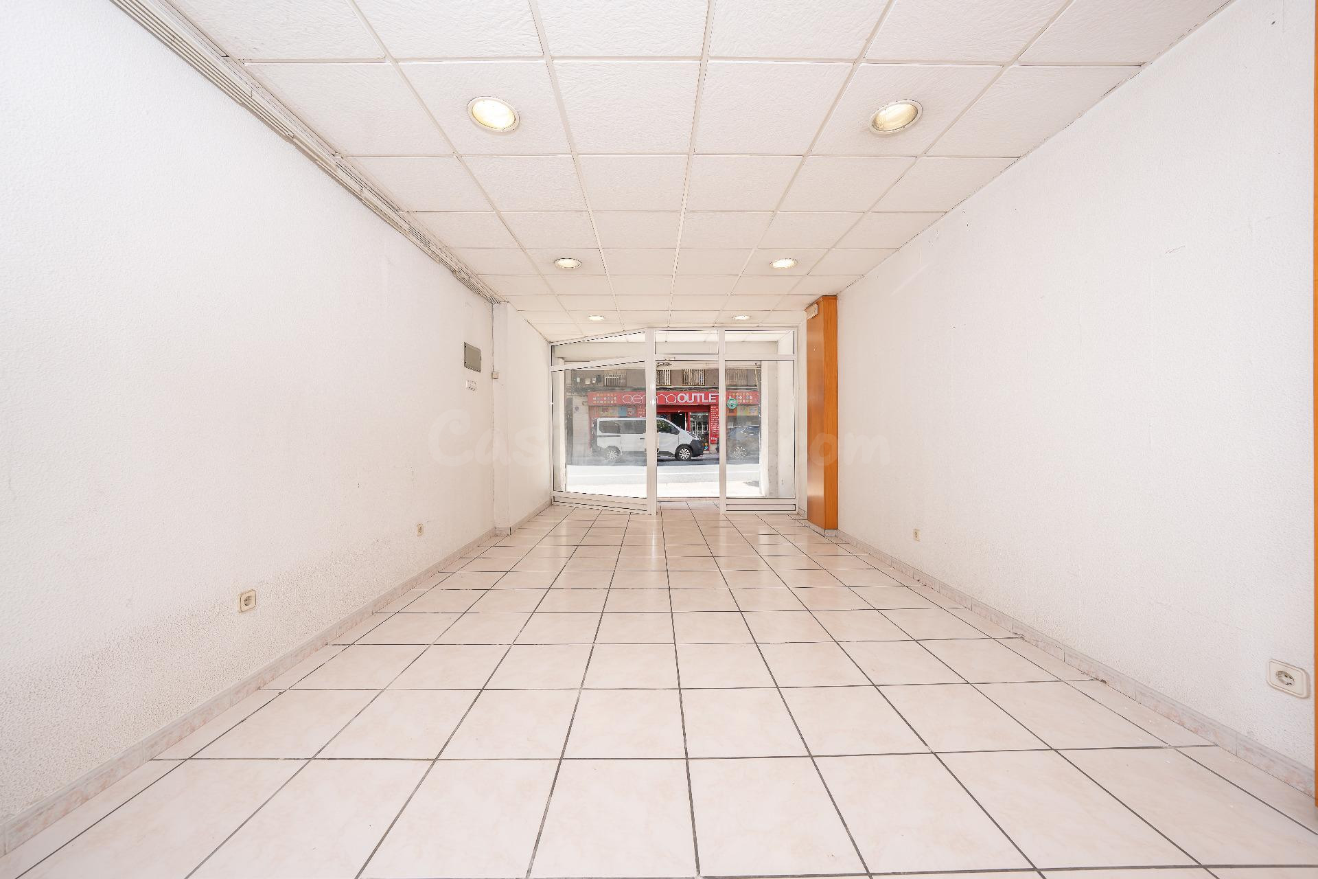 Local comercial, zona Centro - foto 3