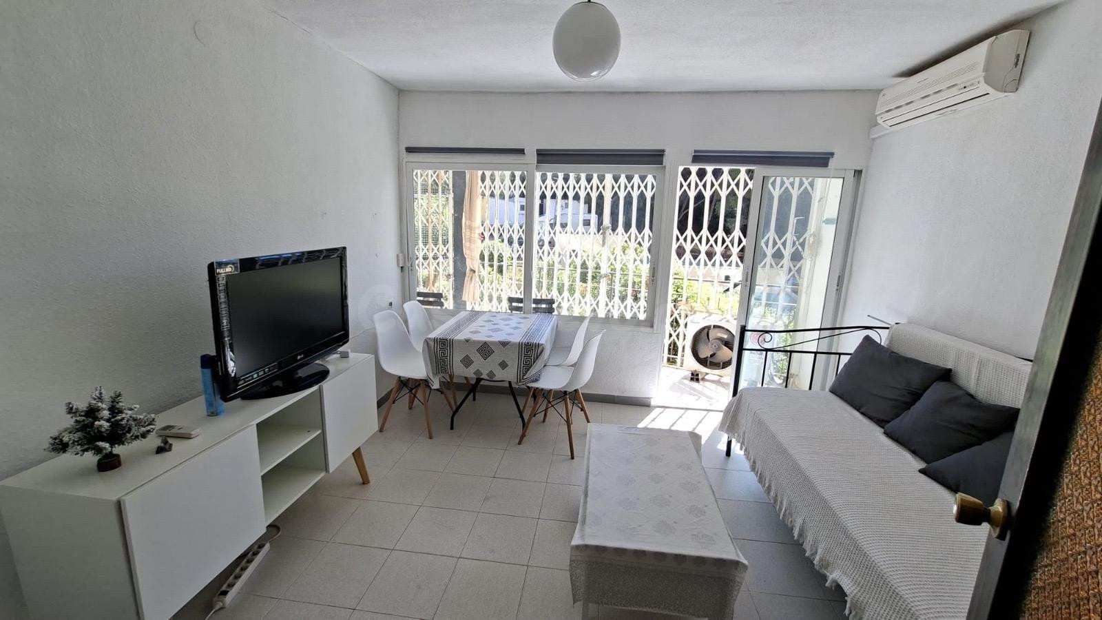 Piso en Venta en Rincón de Loix, Benidorm - Excelente Oportu - foto 3