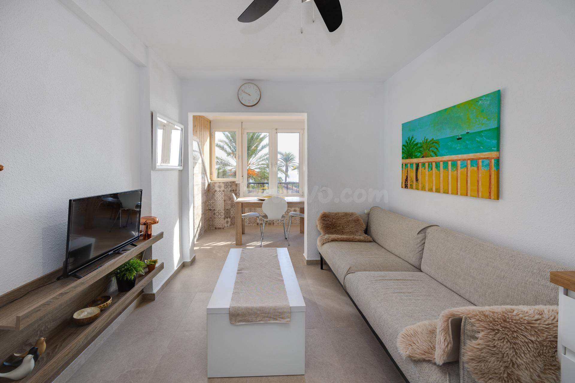 VISTAS AL MAR! PISO DE 2 DORMITORIOS EN TORREVIEJA , TOTALME - foto 4
