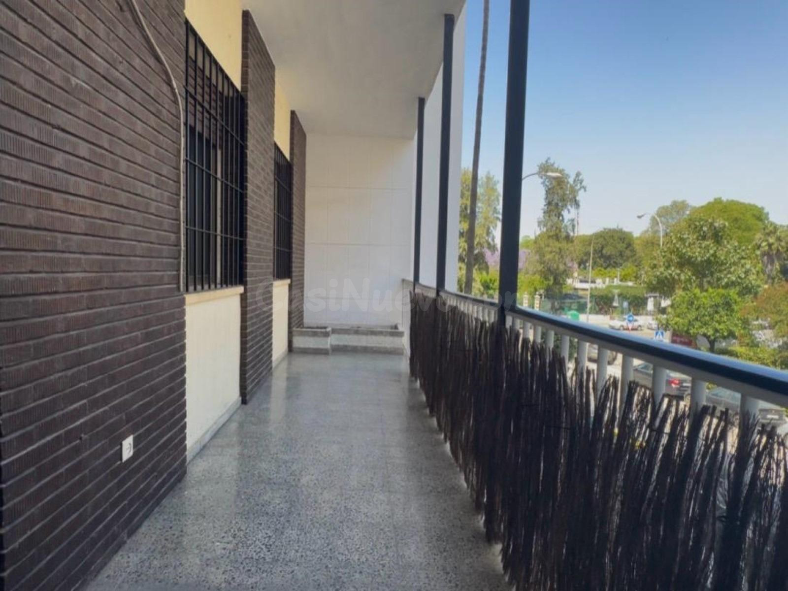 Espacio y exclusividad en el corazón de Los Remedios - foto 3