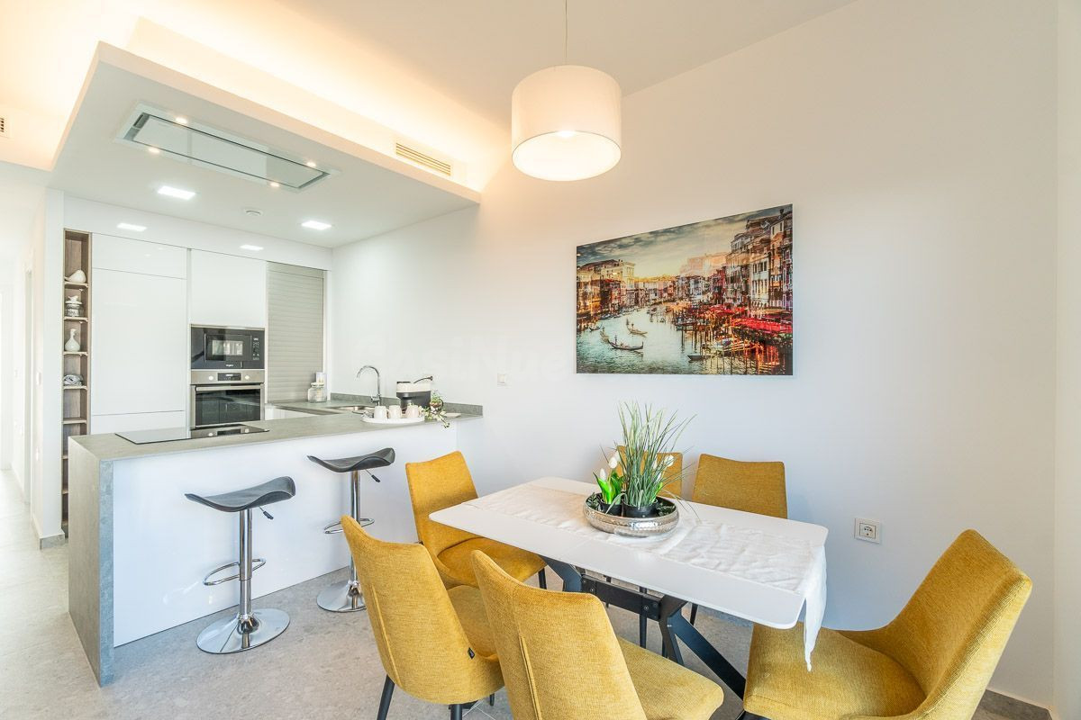 Moderna Vivienda Totalmente Amueblada de 3 Dormitorios en Lo - foto 4