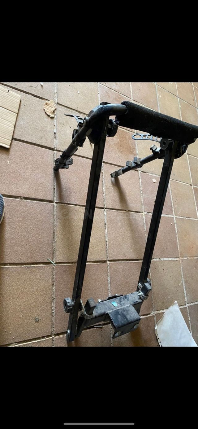 Portabicicletas para coche – Malgrat de Mar – Estado bueno - foto 3