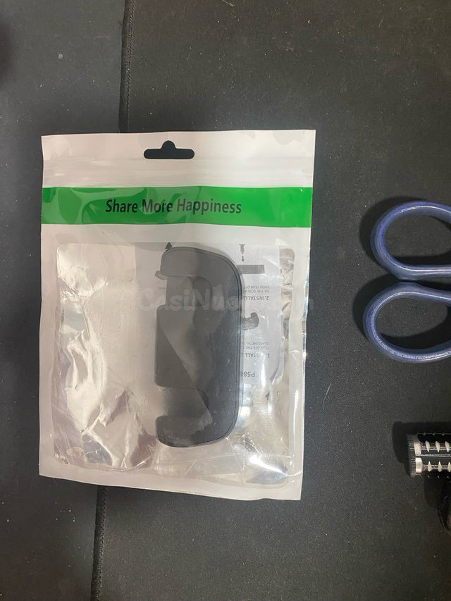 Soporte de escritorio para mandos PS4, PS5 y Xbox – Malgrat  - foto 3
