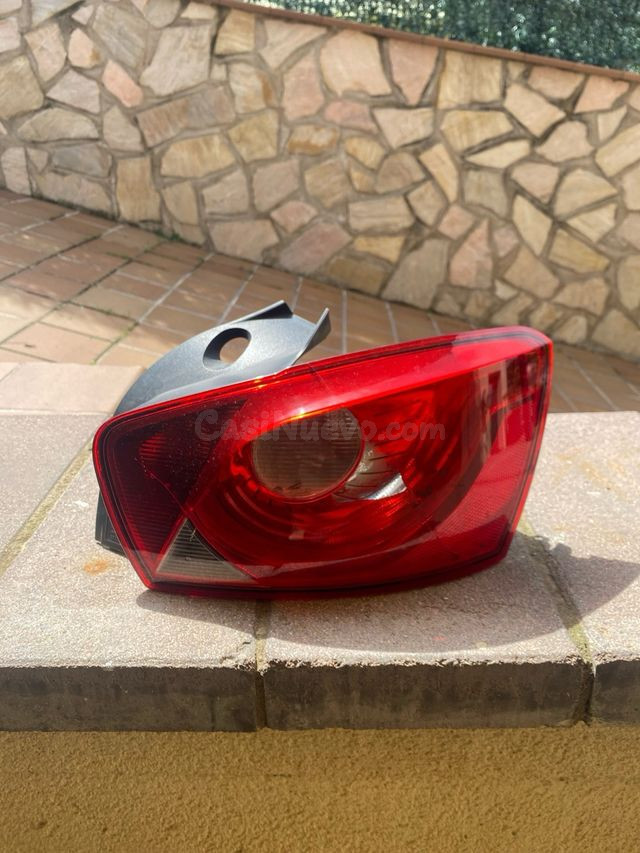 Control remoto trasero modelo Ibiza 6J disponible en Malgrat de Mar