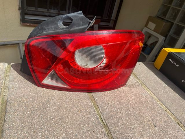 Control remoto trasero modelo Ibiza 6J disponible en Malgrat de Mar - foto 5