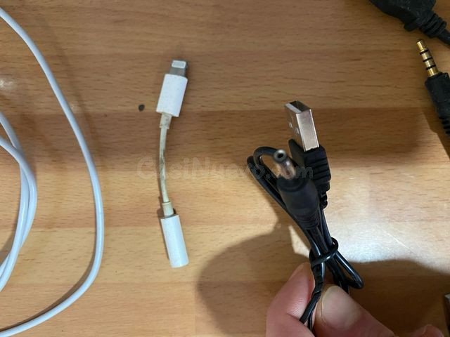 Cables 12V para móviles y accesorios – Malgrat de Mar - foto 5