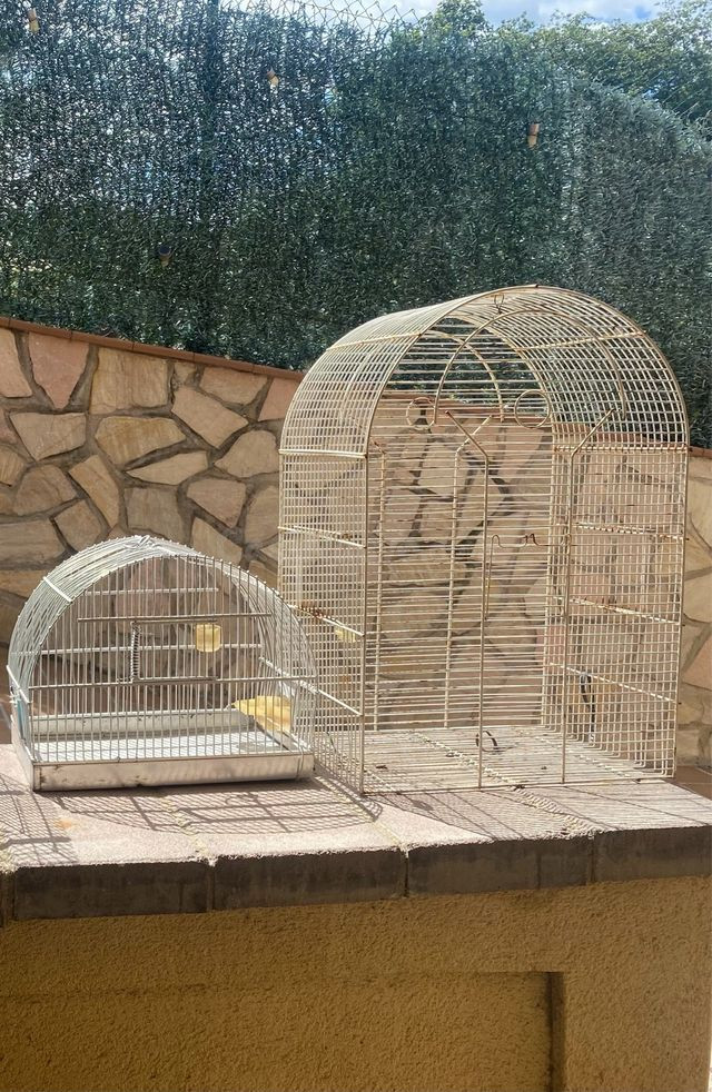 Jaulas de aluminio para pájaros en Malgrat de Mar – 5€/una, 8€/dos
