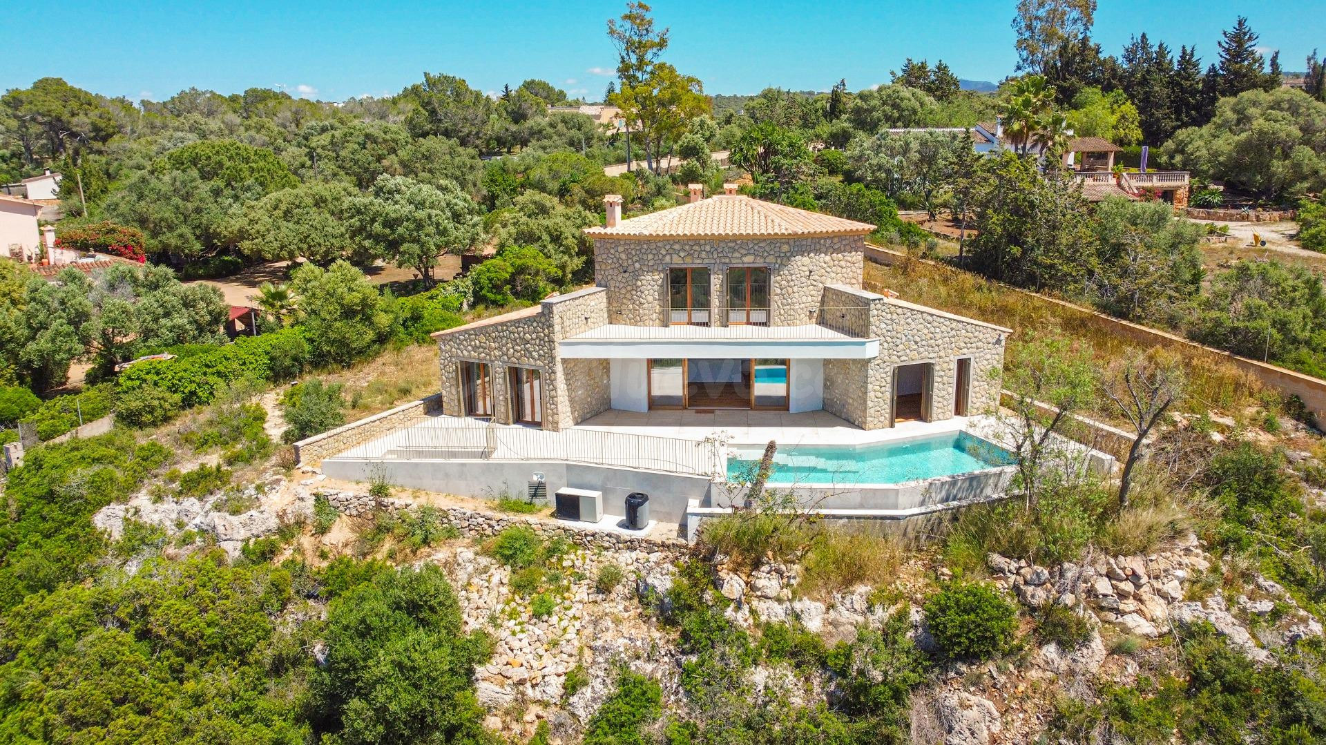 Moderna finca de lujo con vistas panorámicas y piscina en S’ - foto 2