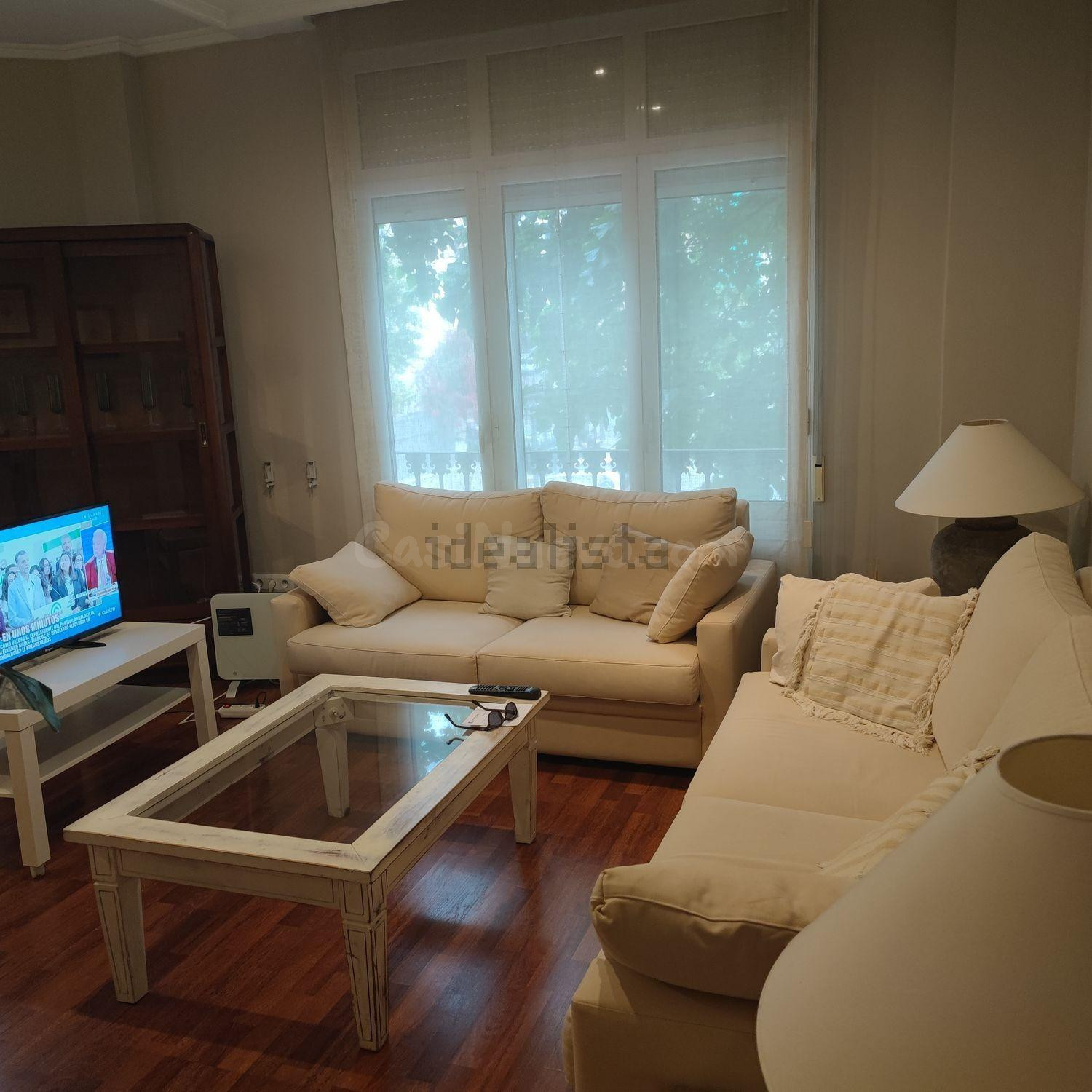 Piso 3 habitaciones 91m² en alquiler - Gran Vía - foto 2