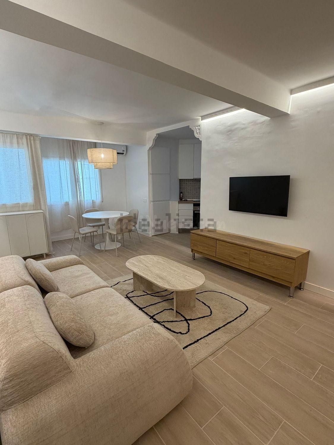 Piso 2 habitaciones 71m² en alquiler - Russafa - Ruzafa - foto 4
