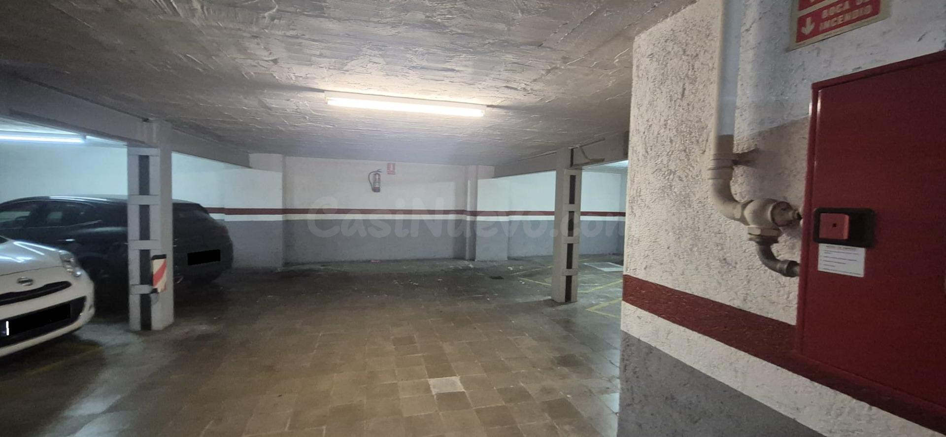 AMPLIA PLAZA DE PARKING PARA COCHE GRANDE EN VALLCARCA – PEN - foto 5
