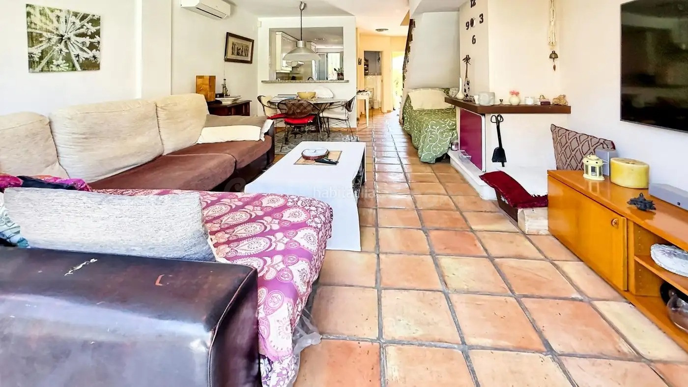 Chalet adosado en venta en Calle Isla Mallorca - foto 4