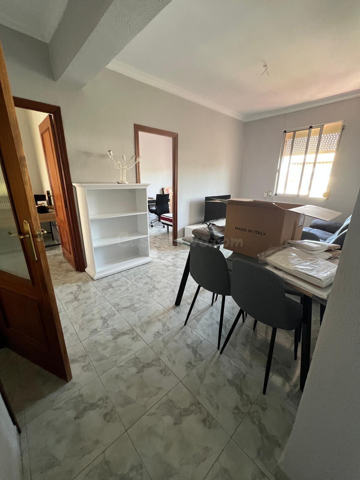 Zona Sur Reina Mercedes. Excelente vivienda reformada y amueblada de 3 habitaciones se alquila. Estudiantes. - foto 4