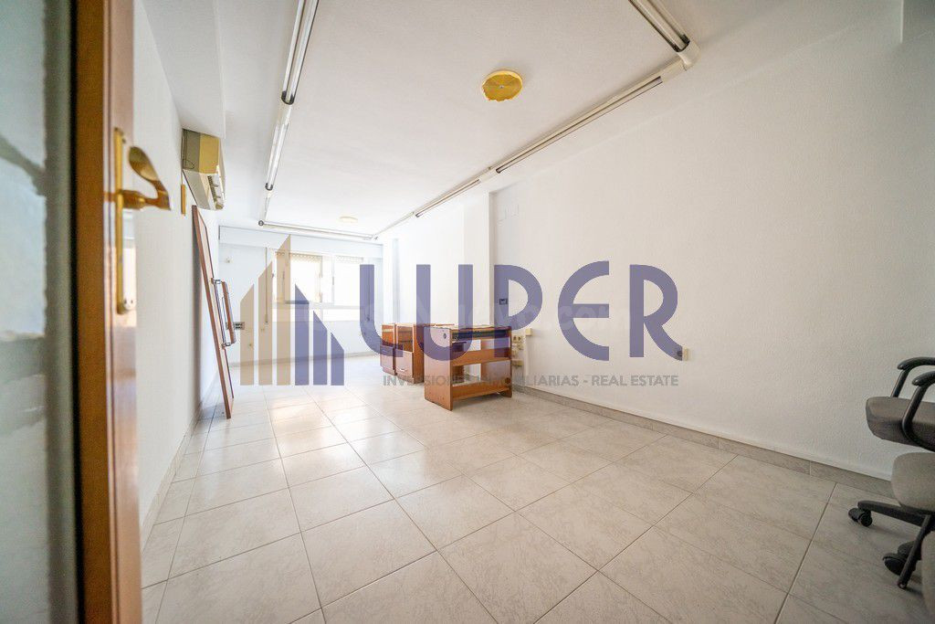 Local comercial 145m² en alquiler - Los angeles - foto 3