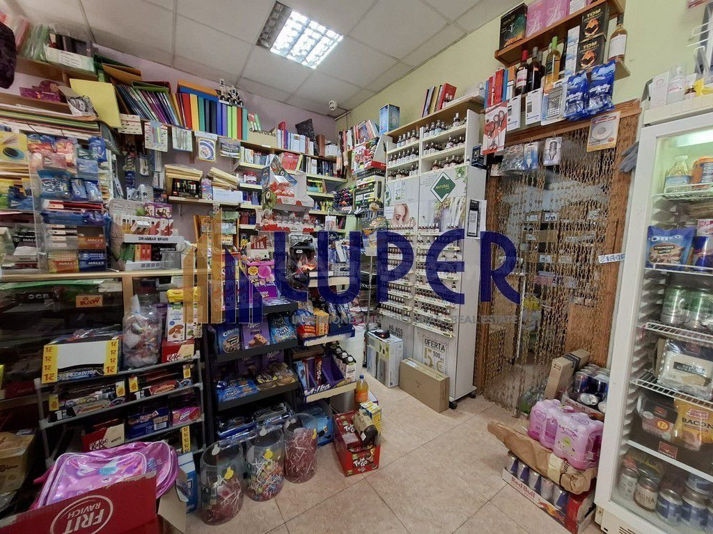 Local comercial 160m² en venta - Alicante-San Vicente del Ra - foto 5