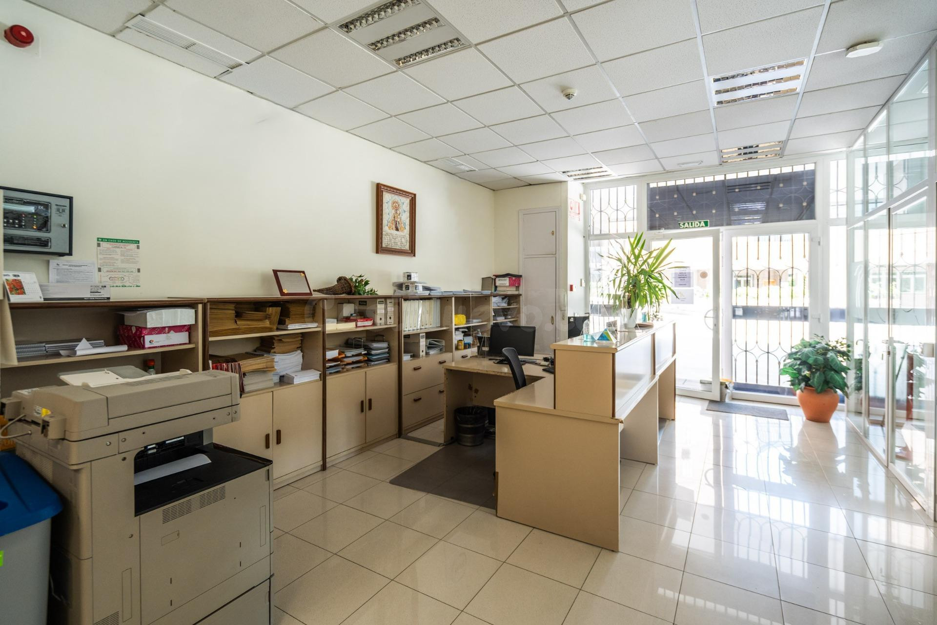 ^^LOCAL COMERCIAL PREMIUM DE 380 M2 JUNTO A CHAMARTÍN Y MADR - foto 4