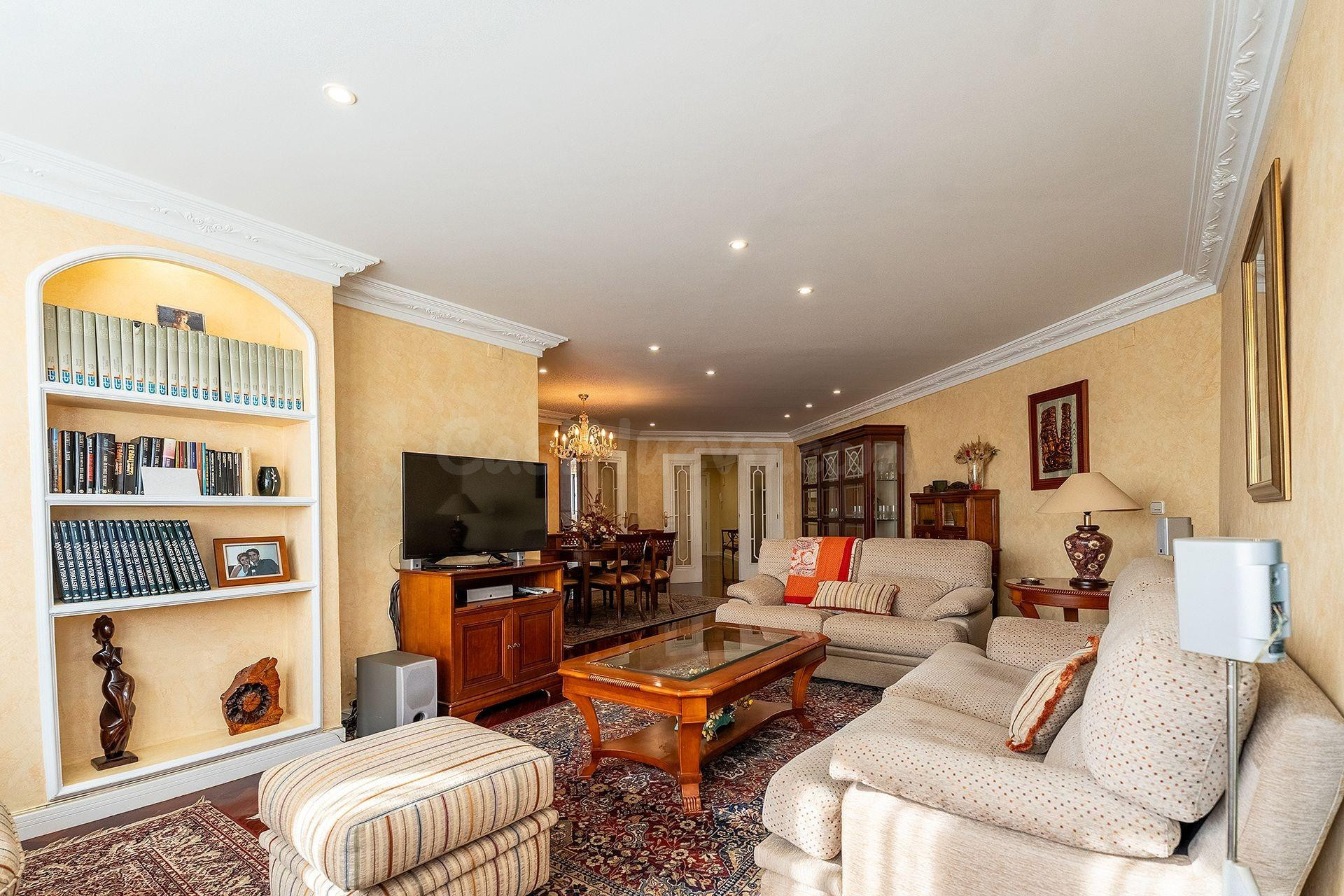 Venta de piso en Carolinas Altas - foto 2